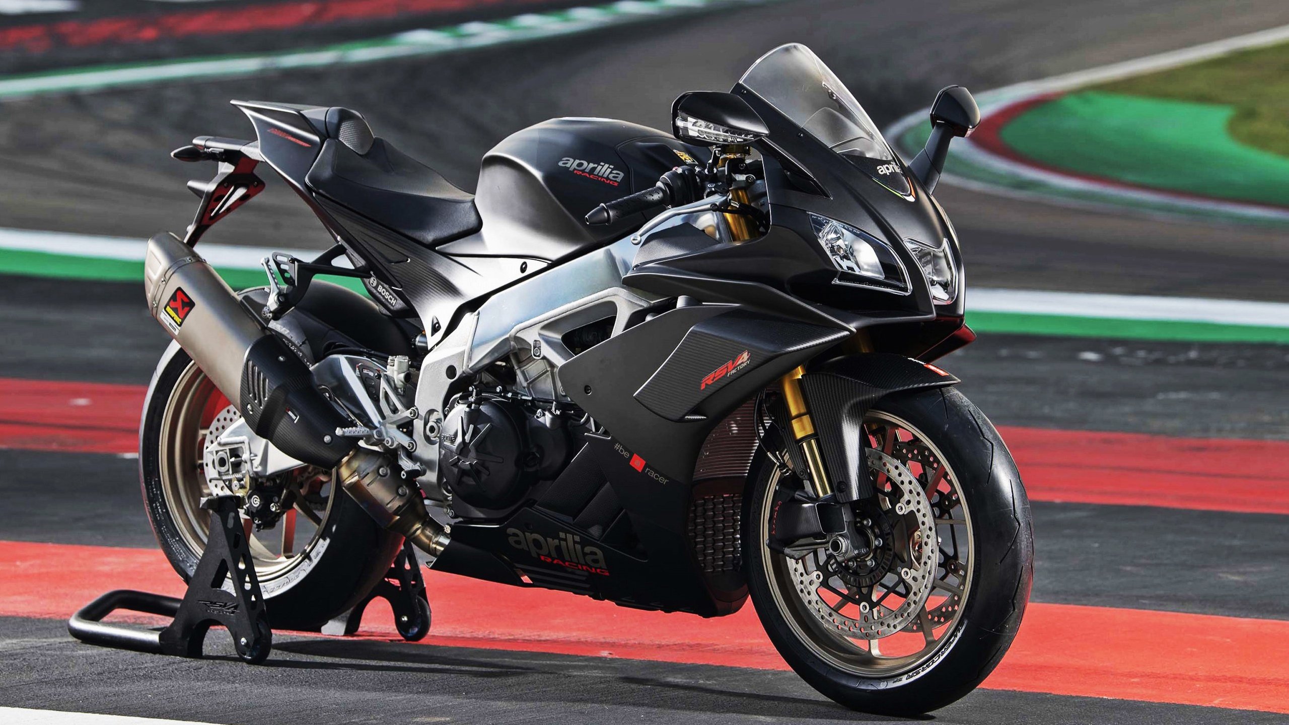 九游体育线上-国际交流推动：跨国比赛增进友谊，跨越国际的友谊例子